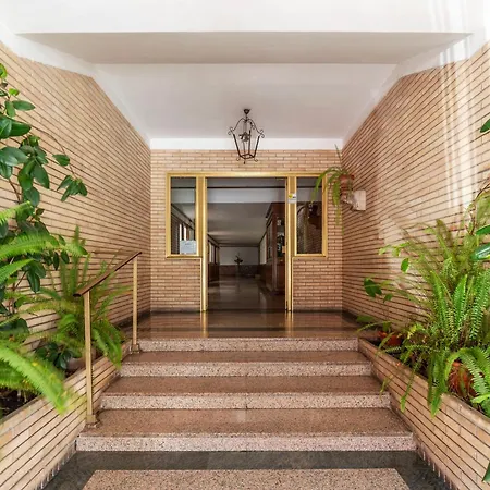 Guesthost - Pamphili & Vaticano Cozy Διαμέρισμα *